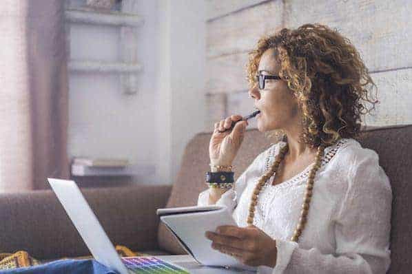 La lista del escritor profesional de palabras de transición y frases
 – Veeme Media Marketing